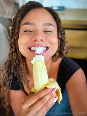 emilyssworld Nude Leaks OnlyFans Photo 48