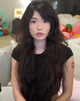 Emiru Nude Leaks OnlyFans Photo 2325