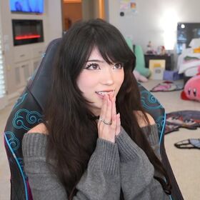 Emiru Nude Leaks OnlyFans Photo 2398