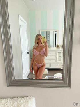 Emma Hix Nude Leaks OnlyFans Photo 18