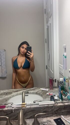 Emma Petisco Nude Leaks OnlyFans Photo 2