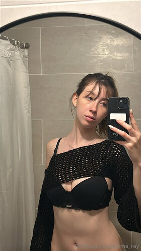 emma_ray Гола изтичане OnlyFans снимка 16
