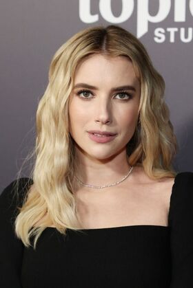 Emma Roberts Nude Leaks OnlyFans Photo 6