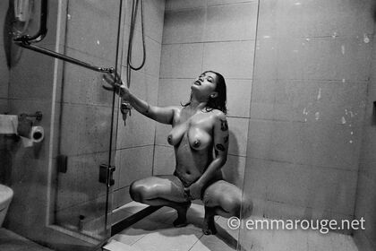 emma.rouge Nude Leaks OnlyFans Photo 37