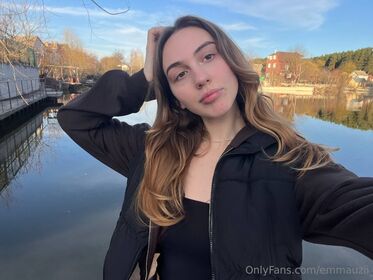 emmauzi Nude Leaks OnlyFans Photo 75