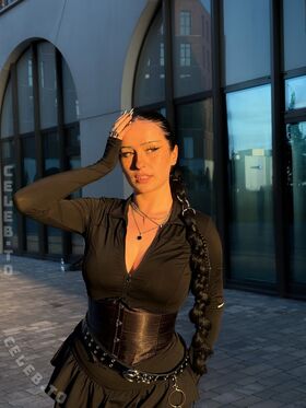 Emmo 유출된 누드 OnlyFans 사진 19