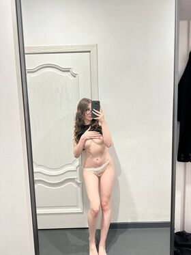 emmsee Nude Leaks OnlyFans Photo 15