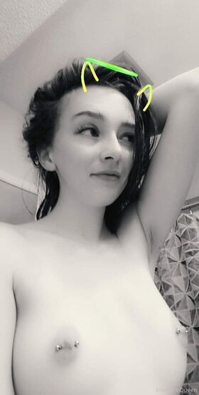 emmthequeen Nude Leaks OnlyFans Photo 50