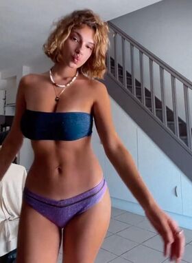Emmy Tifrit Nude Leaks OnlyFans Photo 21
