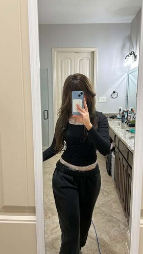 emmyuh 유출된 누드 OnlyFans 사진 147