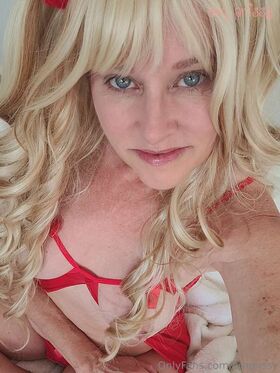 EmPrissy Nude Leaks OnlyFans Photo 28