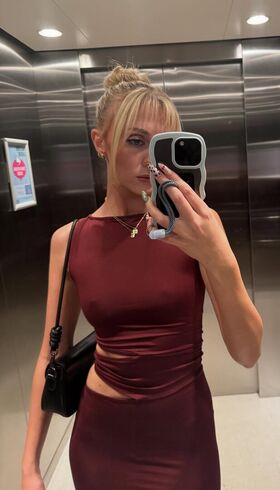 emwallbank Nude Leaks OnlyFans Photo 61