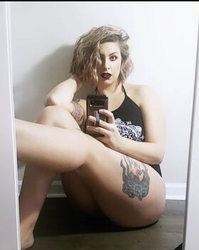 Erica Blu Nude Leaks OnlyFans Photo 2