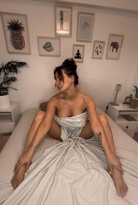 Erika Mitdank Nude Leaks OnlyFans Photo 33