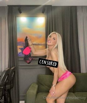 Esra Ersoy Nude Leaks OnlyFans Photo 27
