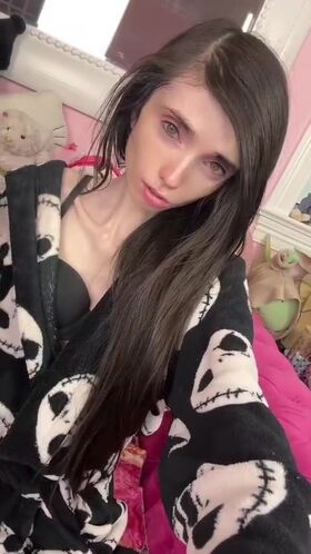 Eugenia Cooney Nude Leaks OnlyFans Photo 23