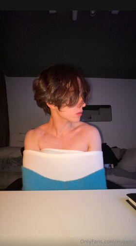 eugxne Nacktes Leaks OnlyFans Foto 27