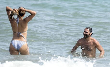 Eva Longoria Nude Leaks OnlyFans Photo 9