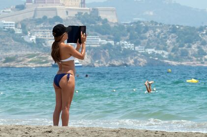Eva Longoria Nude Leaks OnlyFans Photo 18