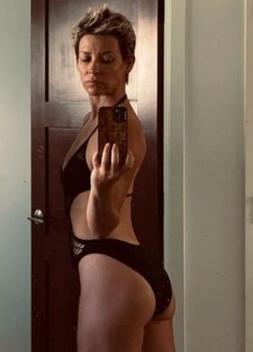 Evangeline Lilly Nude Leaks OnlyFans Photo 97