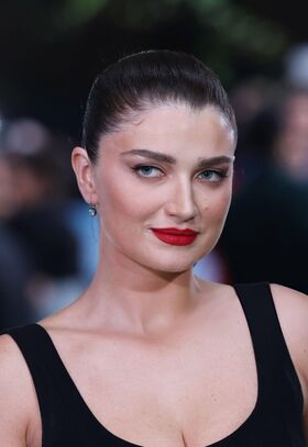 Eve Hewson