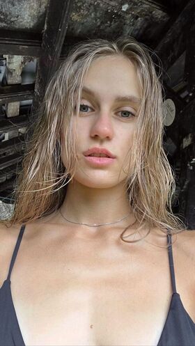 Evgenia Sabadash Nude Leaks OnlyFans Photo 8