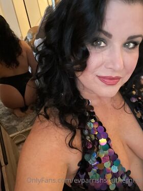 evparrishsouthernmil Nude Leaks OnlyFans Photo 8