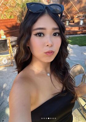 ExtraEmily Nude Leaks OnlyFans Photo 740