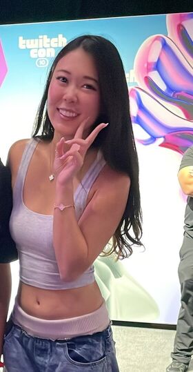 ExtraEmily Çıplak Sızdırılmış OnlyFans Fotoğrafı 811