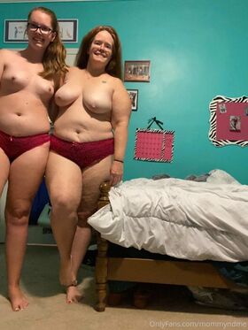 Faith And Courtney Nude Leaks OnlyFans Photo 32