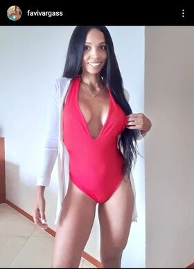 Faviola Vargas Nude Leaks OnlyFans Photo 5
