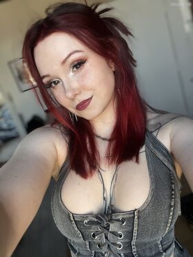 Feedeline Ảnh OnlyFans khỏa thân rò rỉ 435