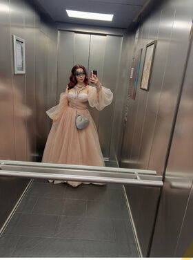 Feedeline Ảnh OnlyFans khỏa thân rò rỉ 440