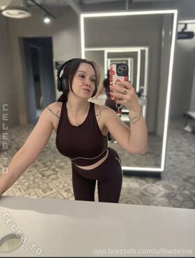 Feedeline Ảnh OnlyFans khỏa thân rò rỉ 472