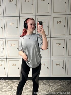 Feedeline Ảnh OnlyFans khỏa thân rò rỉ 476