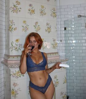 Felicia Aveklew Nude Leaks OnlyFans Photo 13