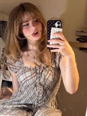 felinenyaa Nude Leaks OnlyFans Photo 33