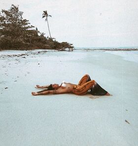 Fernanda Havana Nude Leaks OnlyFans Photo 4