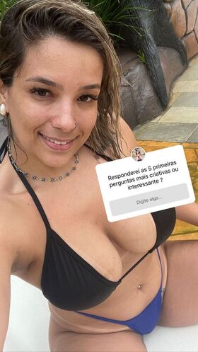 Fernanda Rodrigues Nude Leaks OnlyFans Photo 23