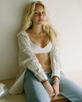 Fernanda Schneider नग्न लीक OnlyFans फोटो 98