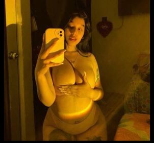 Fernanda V Nude Leaks OnlyFans Photo 22
