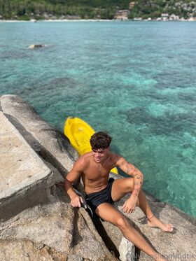 fidtik Foto trapelata OnlyFans nuda 20