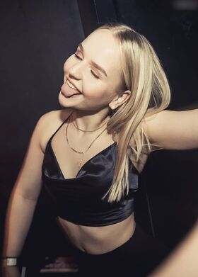 Fiona Kaiser Nude Leaks OnlyFans Photo 27