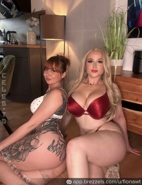 Fiona.wt Nude Leaks OnlyFans Photo 32