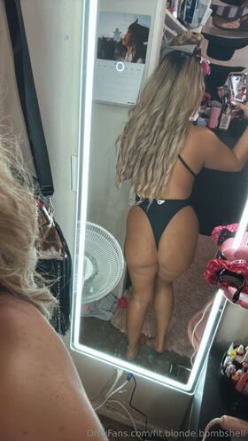 fit.blonde.bombshell Nude Leaks OnlyFans Photo 23