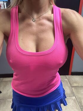 Fitwife1983 Nude Leaks OnlyFans Photo 17