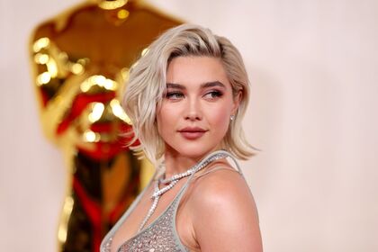 Florence Pugh Nude Leaks OnlyFans Photo 512