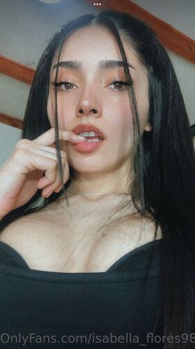 Flores_Isabella98 Nude Leaks OnlyFans Photo 6