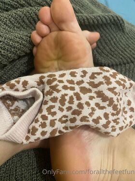 forallthefeetfun Nude Leaks OnlyFans Photo 9