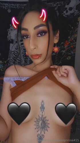 foreignrose415 Nøgne lækkede OnlyFans foto 2